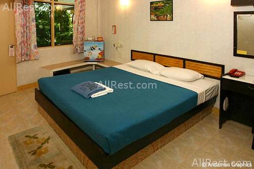 Expat Hotel 11